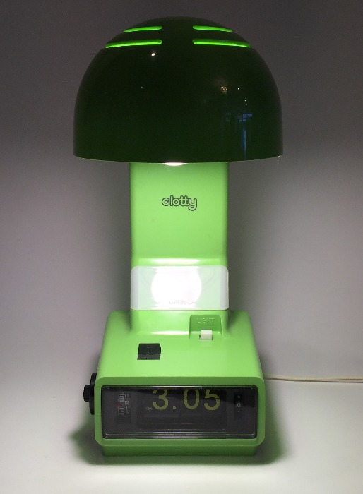 80s TOSHIBA &quot;clotty&quot; flip clock desk lamp.