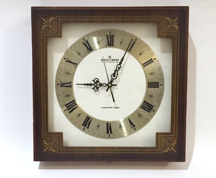 80s AICHI TOKEI wood frame wall clock(벽시계).