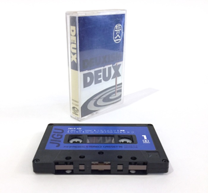 90s KOREA “DEUX” 2nd. 듀스 2집 original cassette tape.