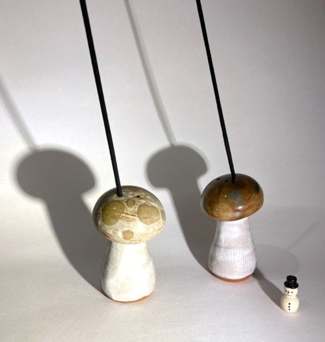 [U.S.A]80s mushroom marbling ceramic salt &amp; pepper case/incense holder.
