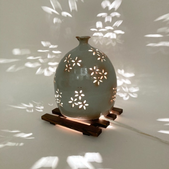 [JAPAN]80s hand-made ceramic lamp.