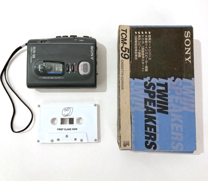 사공[JAPAN]90s SONY walkman cassette player full set.
