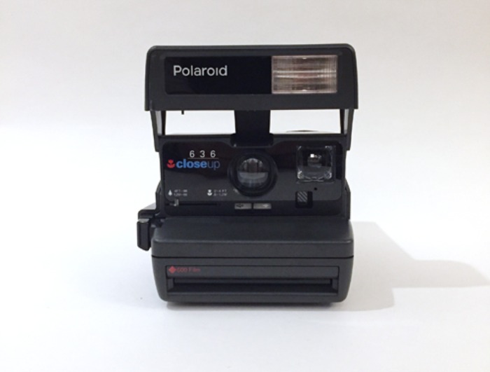 [ENGLAND]80s Polaroid 636 “close-up” film camera.