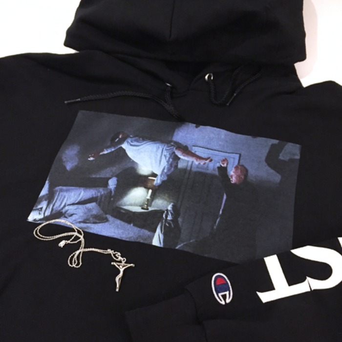 [U.S.A]Vtg “EXORCIST” x champion 퇴마의식 printed hoodie.