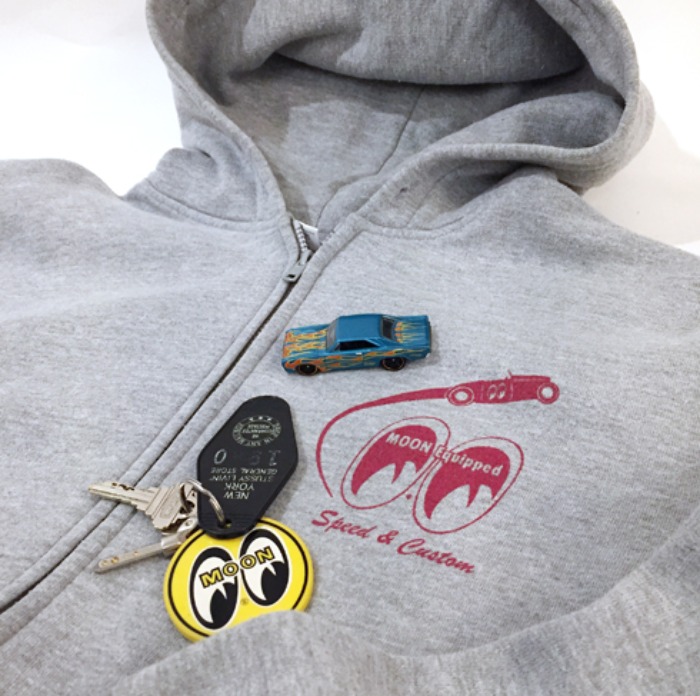 [JAPAN]vtg “MOONEYES” printed cotton hoodie zip-up.
