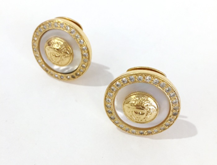 [italy]90s VERSACE(Gianni Versace) medusa head gold clip on earring.