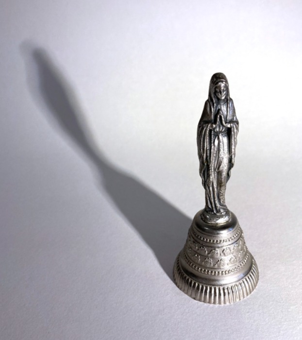 [FRANCE]70s “Maria” tin statue bell.