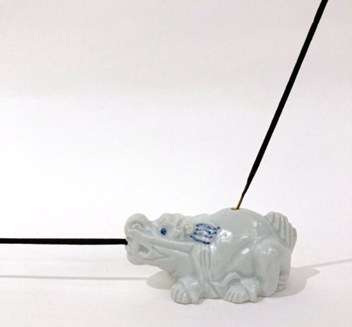 [JAPAN]60s Dragon “용” antique ceramic insence holder(향대).