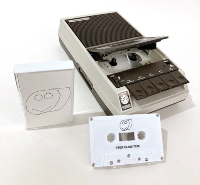 [JAPAN]80s Eversonic model-1200 cassette player.