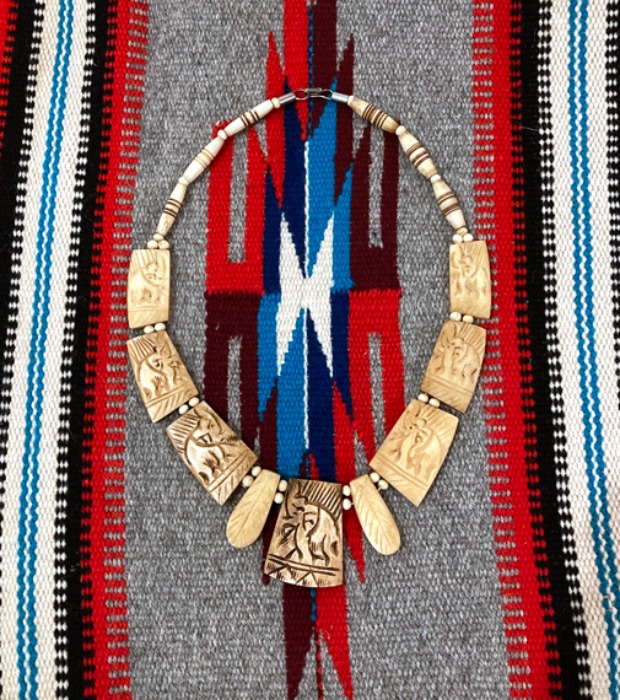 [U.S.A]60s Native american indian design ivory(tusk) necklace.